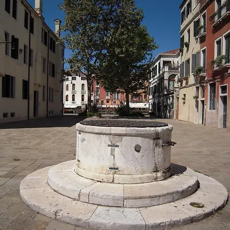 Alle 3 Stelle Barocco * Venice