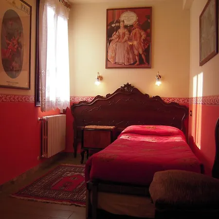 Alle 3 Stelle Barocco Apartment *